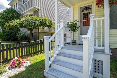 19 Johnson St, West Roxbury, MA 02132 - photo 3