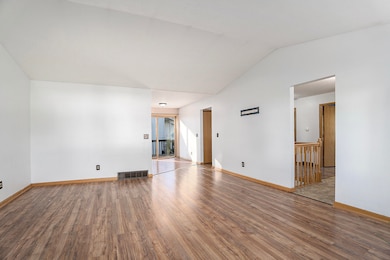 663 Macomb Ave NW, Grand Rapids, MI 49534 - photo 6