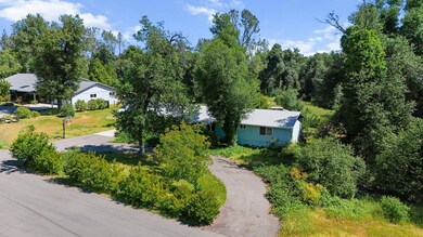 8415 Valley View Rd, Redding, CA 96001 - photo 2