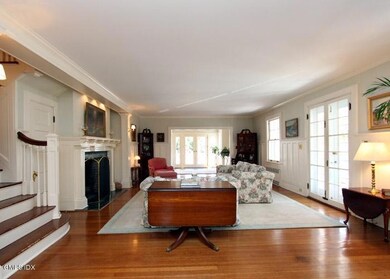 116 Shore Rd
