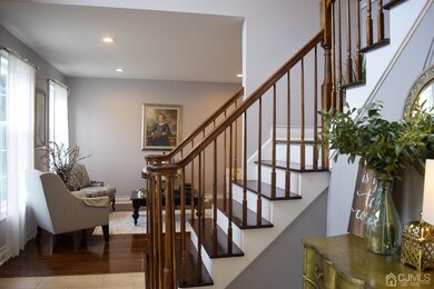 Entrance View into Living Room