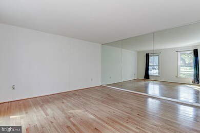 4188 Waterway Dr, Dumfries, VA 22025 - photo 7