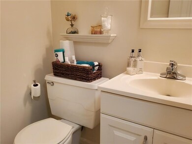 2190 NE 68th St unit 526, Fort Lauderdale, FL 33308 - photo 6