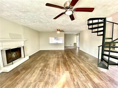 10502 Members Dr, Houston, TX 77089 - photo 7