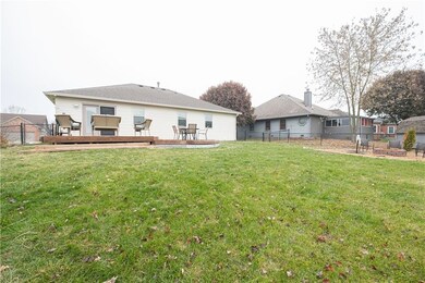 2135 Charles Dr, Franklin, IN 46131 - photo 2