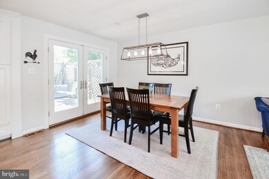 13611 Grenoble Dr, Rockville, MD 20853 - photo 6