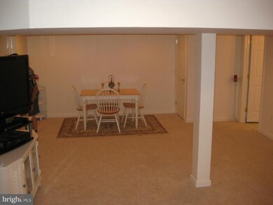 6420 Freedom Ave, Sykesville, MD 21784 - photo 4