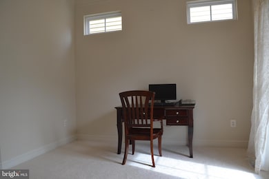 23857 Burdette Forest Rd, Clarksburg, MD 20871 - photo 5