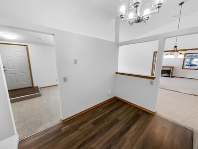 3677 Gershwin Ln N, Saint Paul, MN 55128 - photo 7