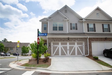 532 Walton Dr, Woodstock, GA 30188 - photo 2