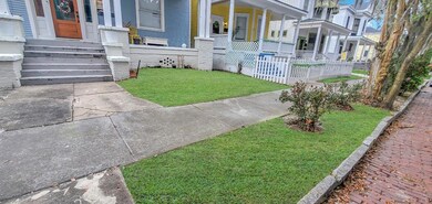 310 W 36th St, Savannah, GA 31401 - photo 2