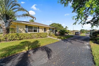 50 Glades Blvd unit 1, Naples, FL 34112 - photo 4