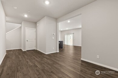 11018 Emmons Ct E unit 931, Puyallup, WA 98374 - photo 5