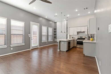 4705 Thornton Grove, Houston, TX 77018 - photo 2