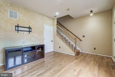 536 Garrett a Morgan Blvd, Hyattsville, MD 20785 - photo 3