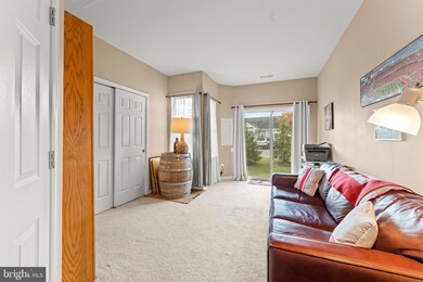 3057 Chinkapin Oak Ln unit 339, Woodbridge, VA 22191 - photo 7