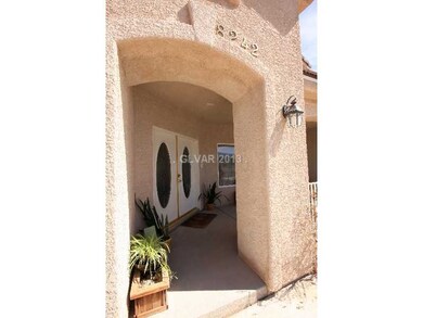 Property Photo. Inviting front entry!