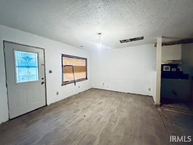 205 W Scott St, Wolcott, IN 47995 - photo 5