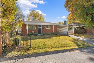 2802 12th Ave, Vienna, WV 26105 - photo 2