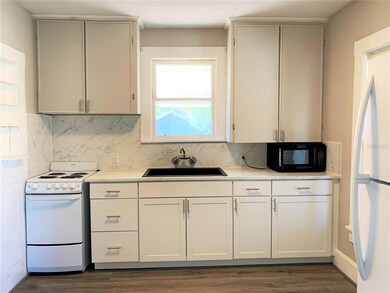 812 14th St N unit A, Saint Petersburg, FL 33705 - photo 4