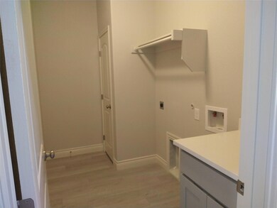 1000 Wooded Hollow Ct unit 105, Weatherford, TX 76088 - photo 6