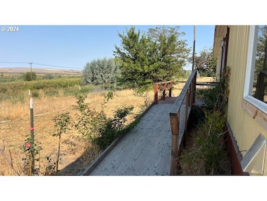 76398 E Highway 730, Irrigon, OR 97844 - photo 2