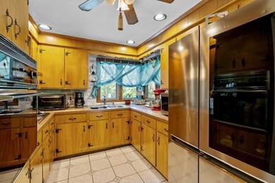 334 Center St, Bellingham, MA 02019 - photo 7