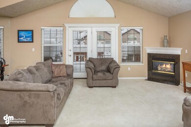 Living Room_DMD_7150-FULL