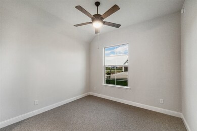 19011 Valentine Padlock Cir, Tomball, TX 77377 - photo 4