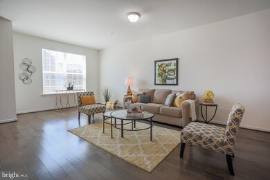 12753 Longford Glen Dr, Germantown, MD 20874 - photo 5