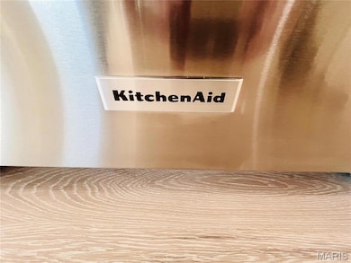 16460 Wildhorse Lake Blvd unit 402, Chesterfield, MO 63005 - photo 6