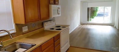 2827 8th Ave, Pueblo, CO 81003 - photo 3