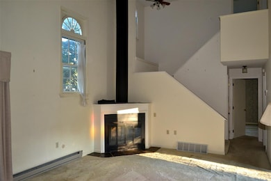 13 Winding Pond Rd unit 13, Londonderry, NH 03053 - photo 2