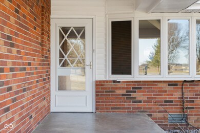 15620 E State Road 46, Columbus, IN 47203 - photo 5