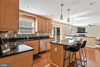 3135 Queensberry Dr, Huntingtown, MD 20639 - photo 3