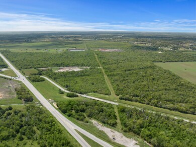 0 S Johnson St unit 97494127, Alvin, TX 77511 - photo 4