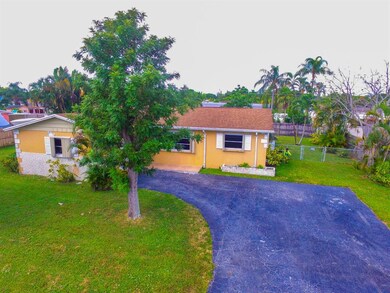 1675 Kudza Rd, West Palm Beach, FL 33415 - photo 2