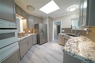 4951 Reforma Rd, Woodland Hills, CA 91364 - photo 7