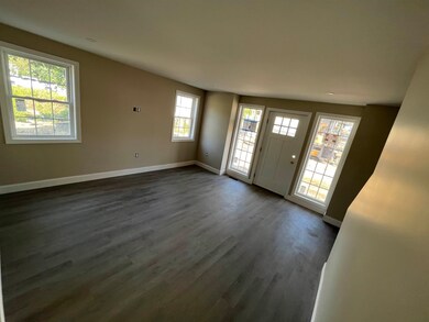 13 Putnam St, Nashua, NH 03064 - photo 6