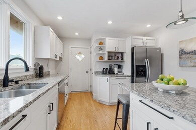 170 Franklin St unit 2, Arlington, MA 02474 - photo 3