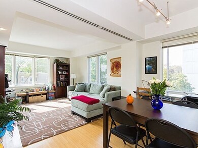 369 Franklin St unit 401, Cambridge, MA 02139 - photo 2