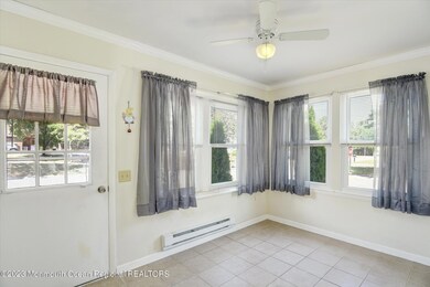 Foyer/Sunroom