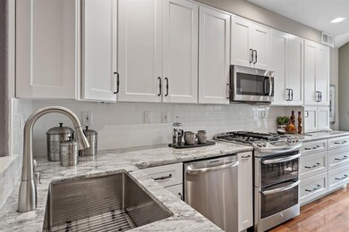 107 Showers Ct, Mountain View, CA 94040 - photo 3