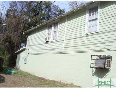 2009 ASH STREET