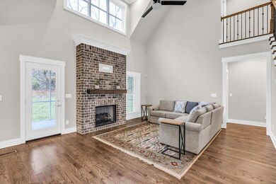 11-web-or-mls-9775-trestle-cir
