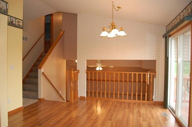 9497 Shelby Ln, Crown Point, IN 46307 - photo 5