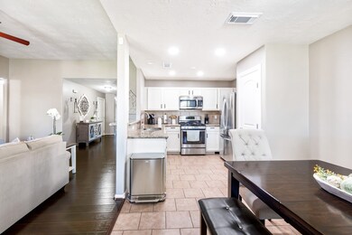 2427 Fox Water Dr, Spring, TX 77386 - photo 6