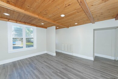 12 Stanwix St, Albany, NY 12209 - photo 5