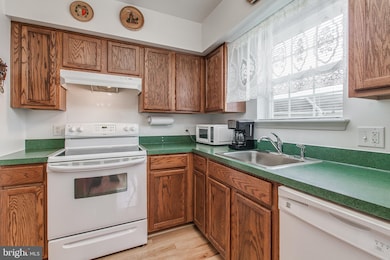 433 Gandy Dancer Ct, Hagerstown, MD 21740 - photo 7