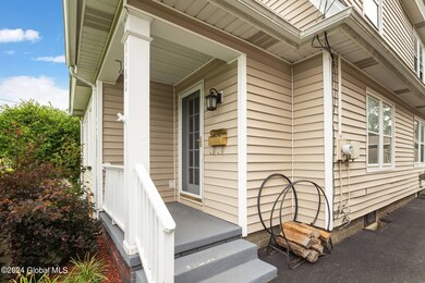 4-1162ArdsleyRd_04